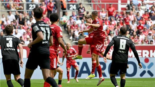 Elversberg lag gegen Düsseldorf 0:2 zur Pause zurück.