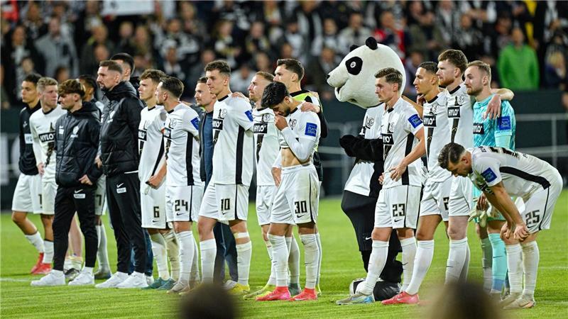 Zweitliga-Rennen ohne HSV: Wer nutzt die Chance? Elversberg scheiterte zuletzt in der Relegation und geht nun mit einem neuen Trainer in die Saison.