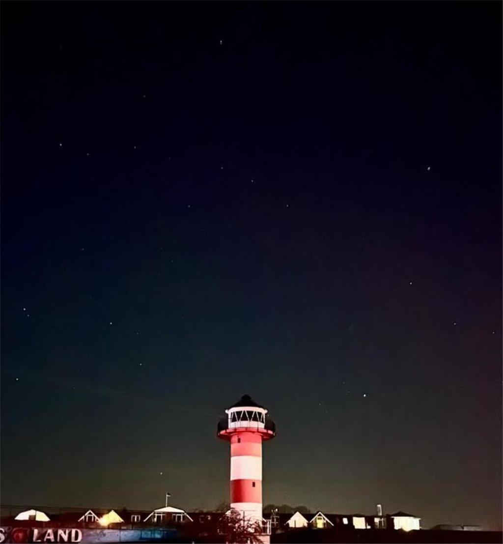 Elvira Dienstagnacht am Lüheanleger unterwegs.