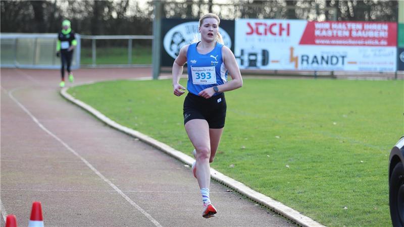 Emily Haase ist schnellste Frau über fünf Kilometer.
