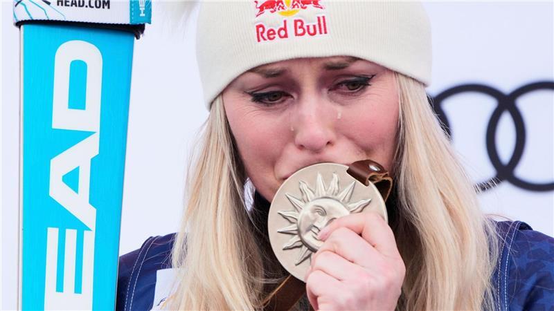 Kampf den Kritikern: Krönt Vonn am Ende ihr Mega-Comeback? Emotionaler Podestplatz: Lindsey Vonn im März in Sun Valley. (Archivbild)