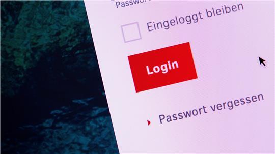 Empfinden Verbraucherinnen und Verbraucher eine Account-Sperrung als unberechtigt, können sie sich dagegen wehren.
