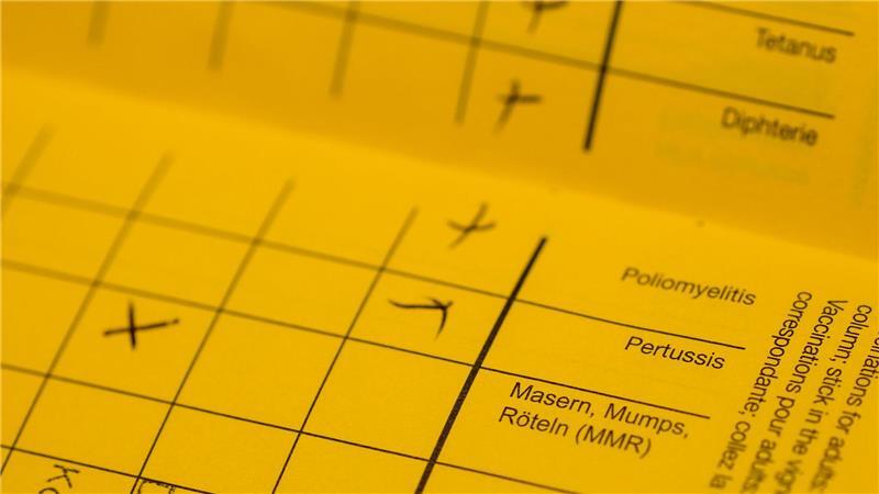 Empfohlen werden gegen Polio drei Dosen im Alter von 2, 4 und 11 Monaten und eine Auffrischimpfung (Symbolbild).