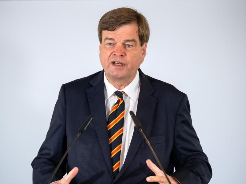 Enak Ferlemann, CDU-Bundestagsabgeordneter aus dem Wahlkreis Cuxhaven/Stade II. Foto: Sina Schuldt/dpa/Archivbild