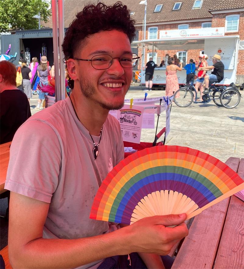 Eneko Holtkamp ist Vorsitzender der Studierendenvertretung der Buxtehuder Hochschule 21, die jetzt eine Kommission für Gender & Diversity eingerichtet hat.