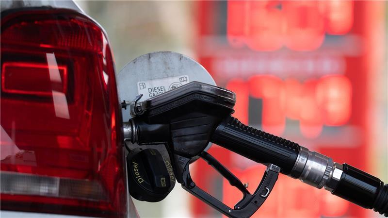Energieprodukte teils deutlich günstiger als ein Jahr zuvor