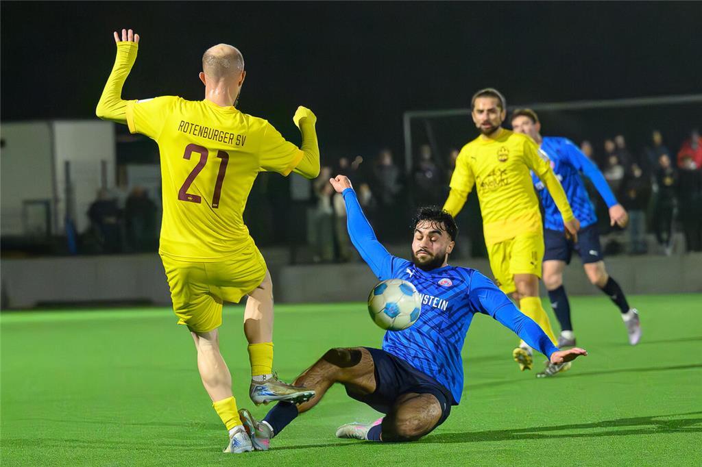 Enes Badur mit beherztem Einsatz