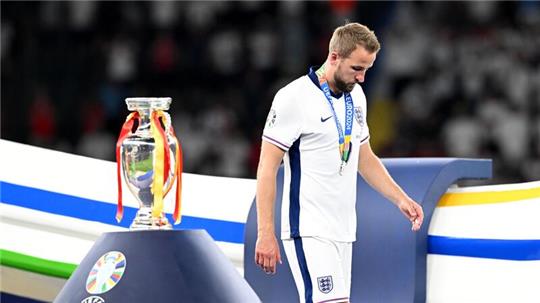 Englands Stürmerstar Harry Kane darf auch nach dem EM-Finale keinen Trophäe in den Himmel recken. 