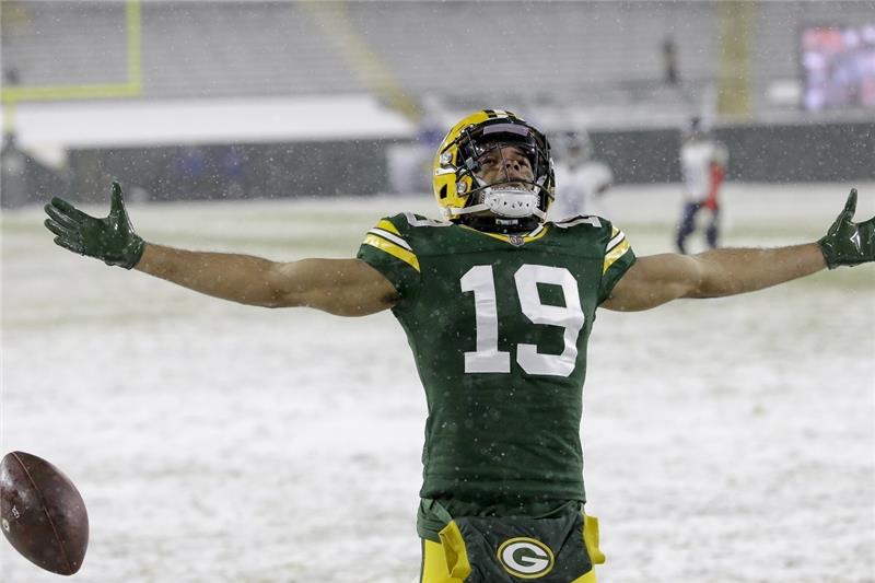 Equanimeous St. Brown von den Green Bay Packers jubelt über seinen ersten Touchdown in der nordamerikanischen Profiliga NFL. Foto: Mike Roemer/FR155603 AP/dpa