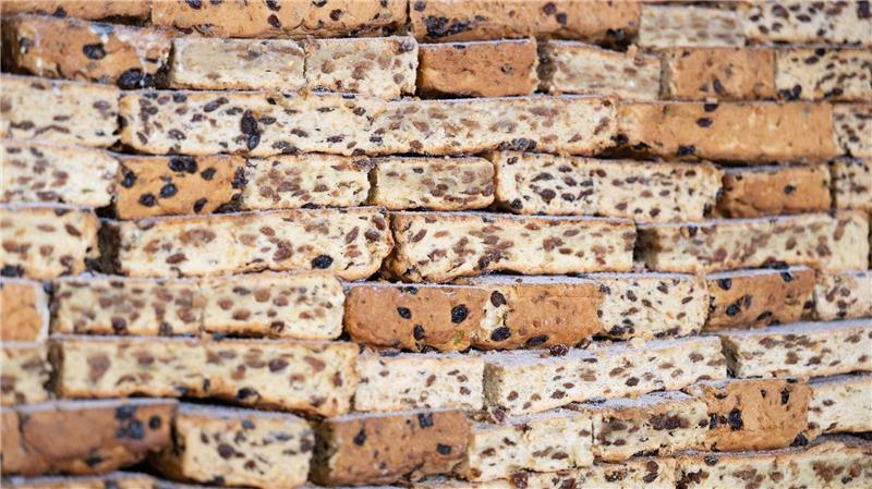 Er besteht aus mehr als 3.300 Teilen.