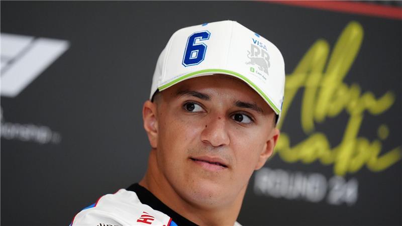 Er einer der Rookies und nächstes Jahr Max Verstappens Teamkollege: Isack Hadjar.