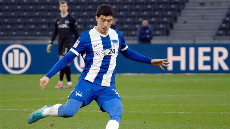 Hertha-Talent Maza: Weggang vom DFB-Team tat sehr weh Er erklärt, warum er sich für eine Zukunft in der algerischen Nationalmannschaft entschieden hat.