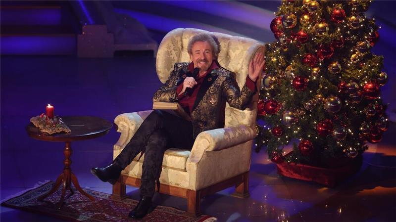Er las eine persönliche Weihnachtsgeschichte vor.