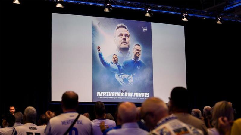 Hertha-Sondertrikot zum ersten Todestag von Bernstein Er war einer von ihnen, einer aus den Reihen der Fans.