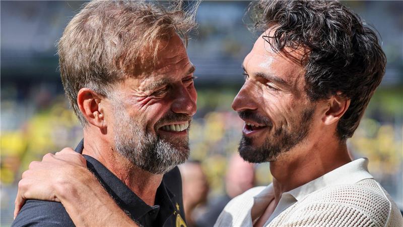 Ende einer großen Karriere: Weltmeister Hummels hört im Sommer auf Erfolgreiche Ära: Mit Jürgen Klopp feierte Hummels mehrere Titel.