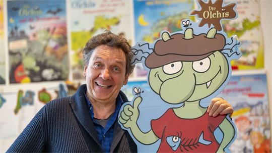 Erhard Dietl ist Autor der Olchi-Bücher. (Archivbild)