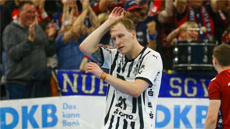 Eric Johansson und der THW Kiel hatten Frisch Auf Göppingen zu Gast.