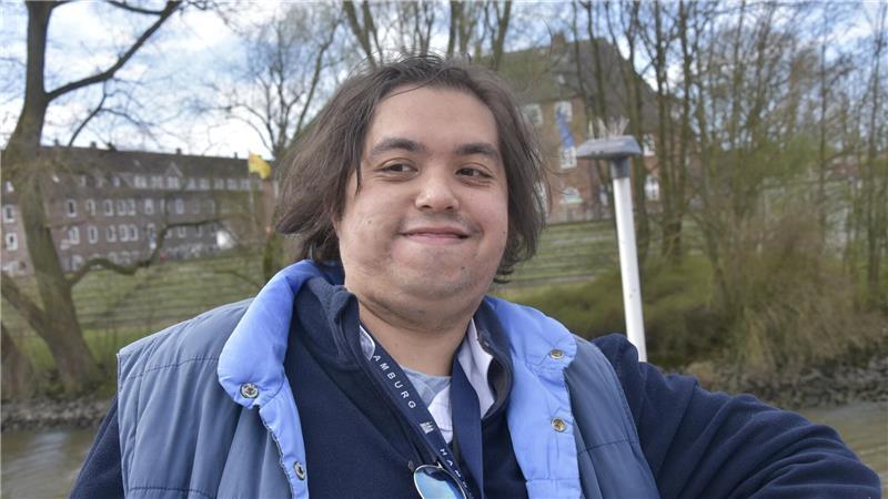 Neue Hadag-Linie: So lief die Jungfernfahrt nach Blankenese Eric Kunze ist gern mit den Elbfähren unterwegs.