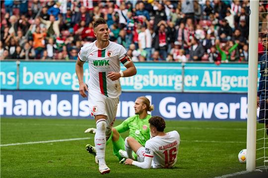 Ermedin Demirovic erzielte beide Treffer des FCA.