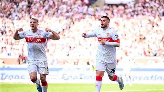 Ermedin Demirovic (l.) zeigte bei Stuttgarts Sieg gegen Leverkusen eine starke Leistung.