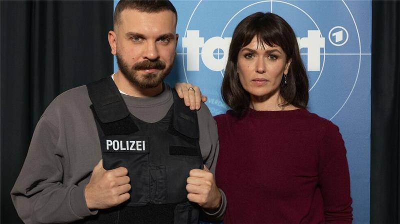 Ermitteln künftig als TV-Polizisten am Main: Die Schauspieler Edin Hasanovic und Melika Foroutan.