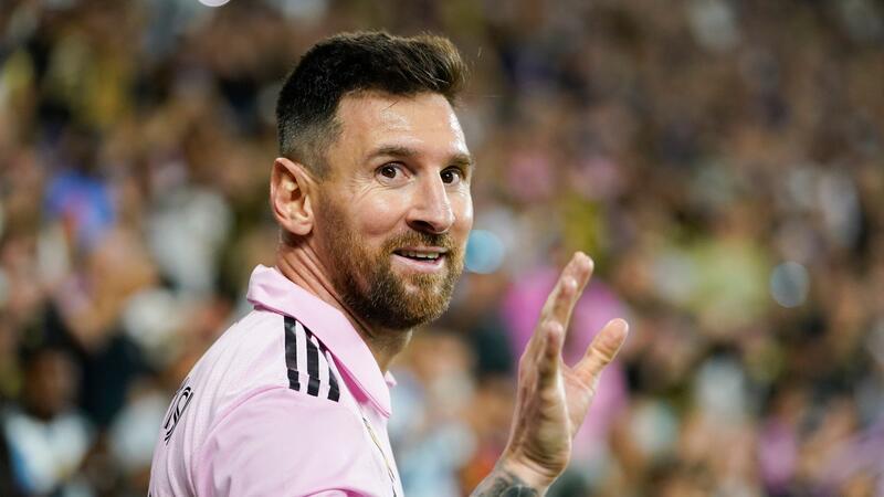 Messi wieder Weltfußballer - Haaland geht leer aus Erneut Fußballer des Jahres: Der Argentinier Lionel Messi.