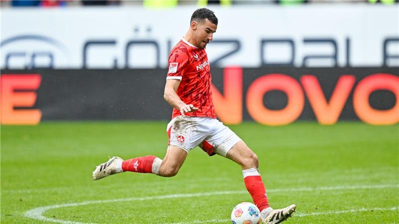 Prtajin glänzt erneut: Kaiserslautern schlägt Bochum 3:2 Erneut doppelter Torschütze: Kaiserslauterns Stürmer Ivan Prtajin.