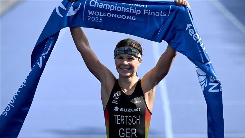 Lisa Tertsch erste deutsche Triathlon-Weltmeisterin Erste deutsche Triathlon-Weltmeisterin über die olympische Distanz: Lisa Tertsch
