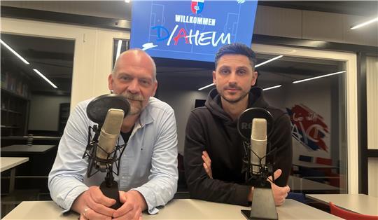 Erster Gast im neuen Podcast: TAGEBLATT-Sportchef Daniel Berlin (links) interviewt D/A-Trainer Oliver Ioannou.