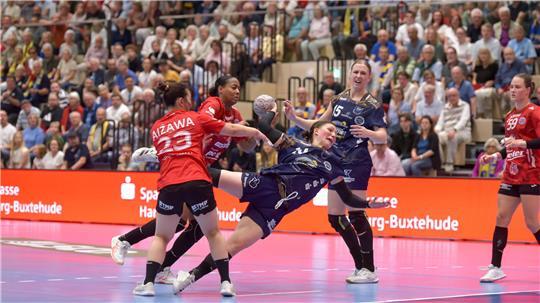 Erstes Spiel in der neuen Halle: Der BSV, hier Anika Hampel, holte einen Punkt gegen den THC.