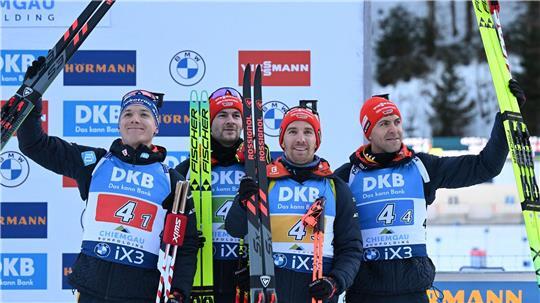 Erstes Staffelpodest der Saison für die deutschen Biathleten.