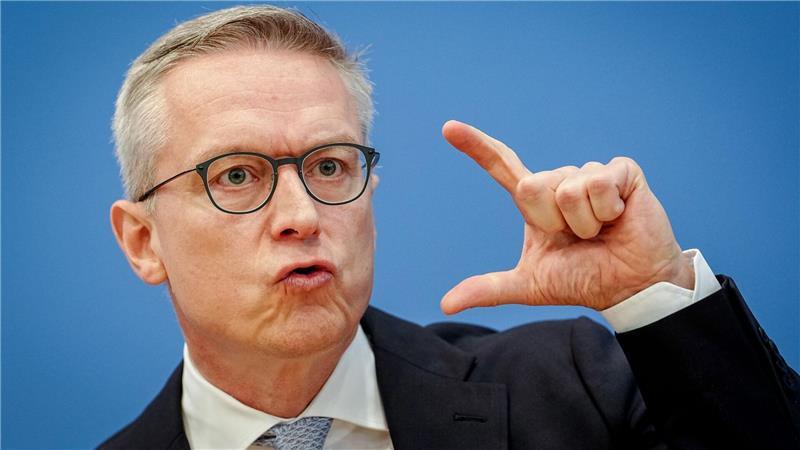 Erstmals gibt es einen Bundesdigitalminister - er hat viel vor.