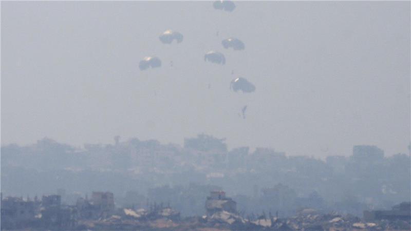 Erstmals seit Monaten lässt Israel humanitäre Hilfe in größerem Stil in den Gazastreifen. 