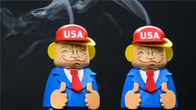 Es dampft bei den Trump-Räuchermännchen