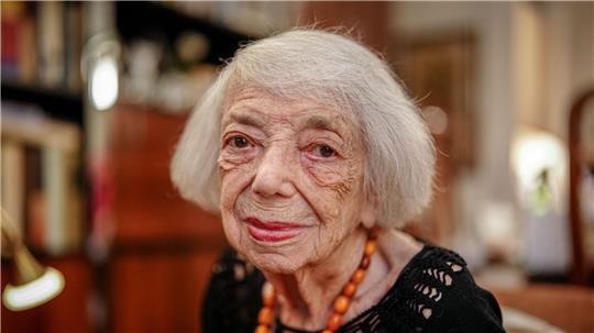 „Es darf nie wieder geschehen“: Margot Friedländer engagierte sich unermüdlich gegen das Vergessen. (Archivbild)
