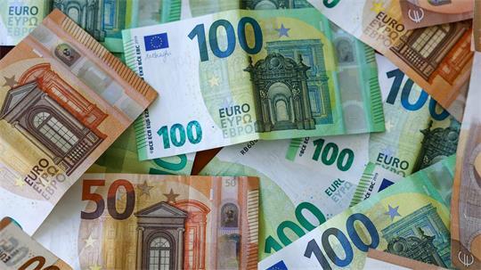 Es gab 2025 in Dollar gerechnet 2,6 Millionäre in Deutschland. (Symbolbild)