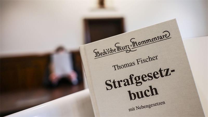 Es geht um Paragraf 184l im Strafgesetzbuch. (Archivbild)