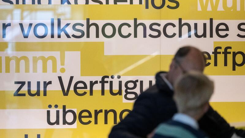 Volkshochschulen: Großes Interesse an Finanzen und Sparen Es gibt einen deutlichen Trend bei Anmeldungen bei Anmeldungen an den Volkshochschulen.