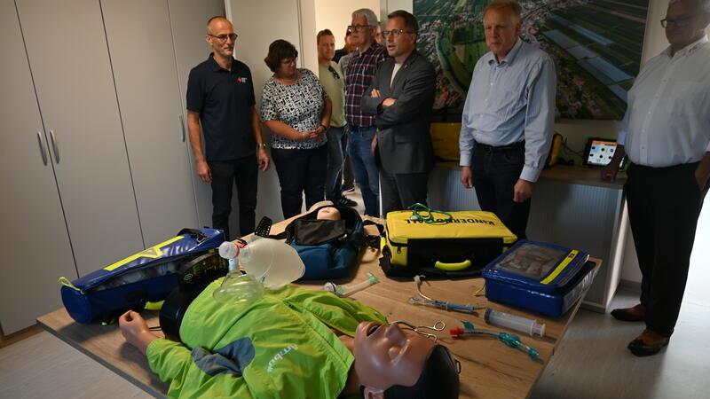 Rettungswache eingeweiht: Warum der Standort Guderhandviertel so wichtig ist Es gibt sogar einen Raum für die Ausbildung der Notfallsanitäter.