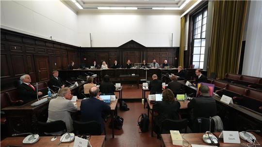 Es ist bereits der 48. Prozesstag, rund 100 sind insgesamt angesetzt.