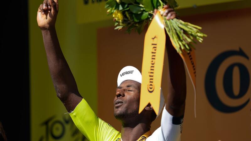 Krachende Niederlage für Roglic - Girmay mit drittem Sieg Es ist bereits der dritte Sprint-Sieg für Biniam Girmay von Intermarche Wanty.