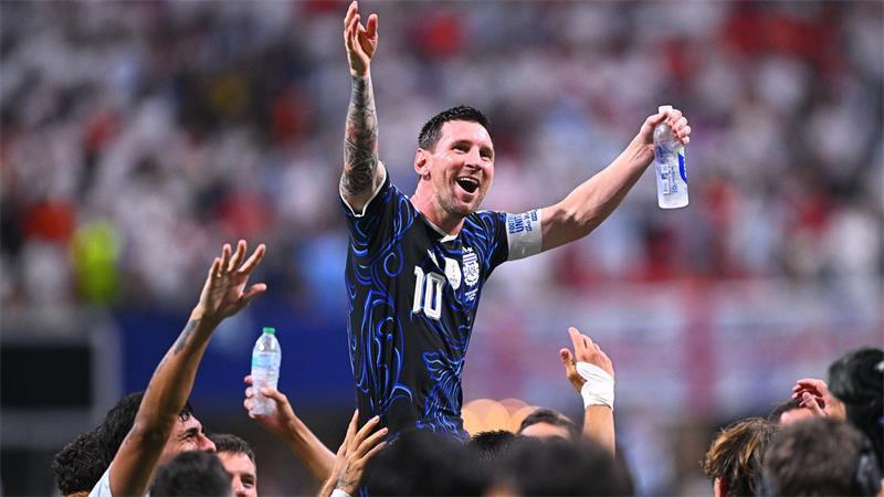Es kann nur einen geben: Lionel Messi von Argentinien feiert den Sieg im WM-Halbfinale gegen England. 