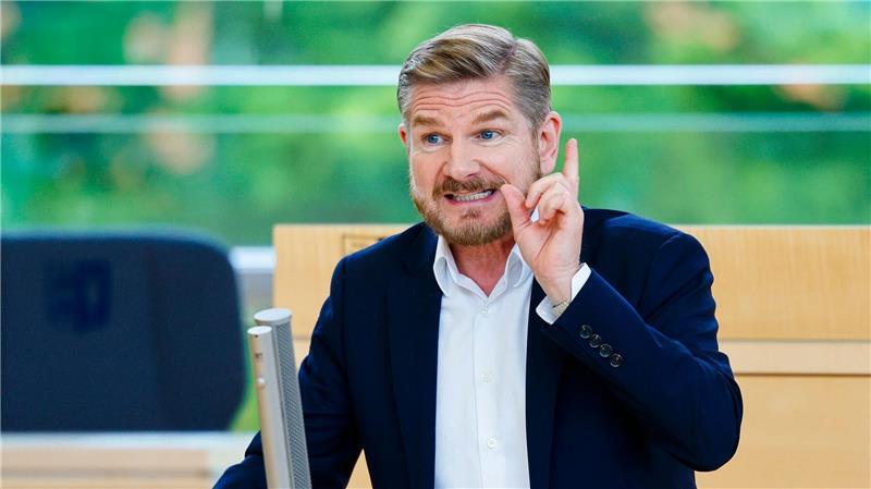 „Es liegt an uns, ob diese Zukunft besser oder schlechter wird“, sagte Heiner Garg. (Archivbild)