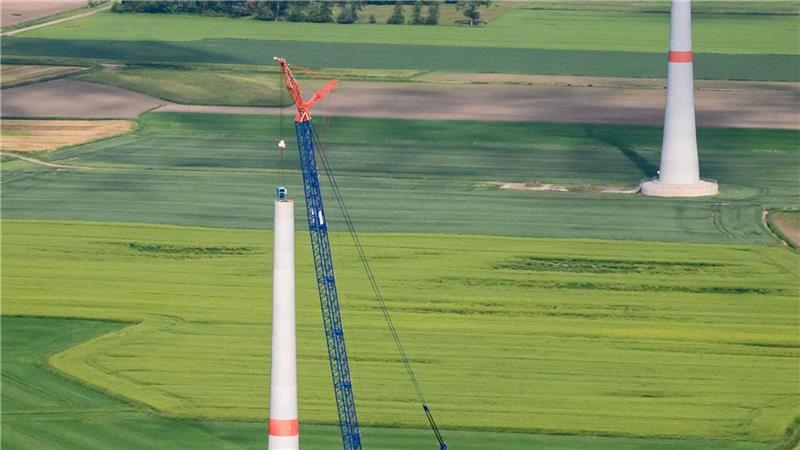 Schleswig-Holstein drückt bei Windenergie weiter aufs Tempo Es sollen viele neue Windräder im Norden gebaut werden. (Archivbild)
