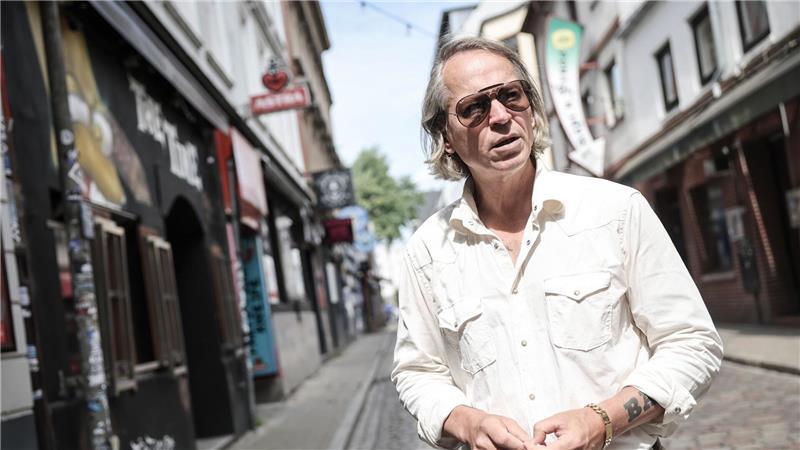 „Es war ja nicht nur Rotlicht und Ganoven. Es gab dieses warmherzige Miteinander“, sagt Michel Ruge über seine Heimat St. Pauli.