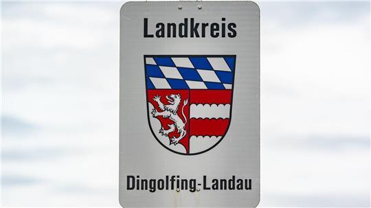 Es wurden fünf Männer festgenommen, die einen Anschlag auf einen Weihnachtsmarkt im Raum Dingolfing geplant haben sollen. (Archivbild)