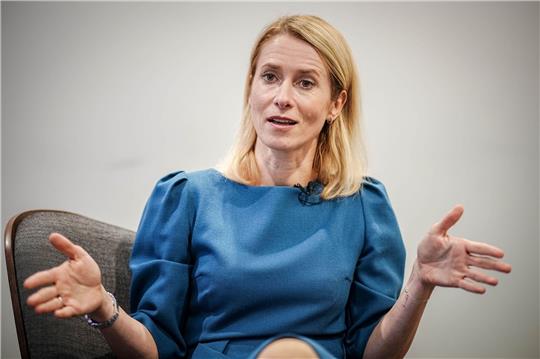 Estlands Regierungschefin Kaja Kallas spricht sich für höhere Verteidigungsausgaben in der Nato aus.