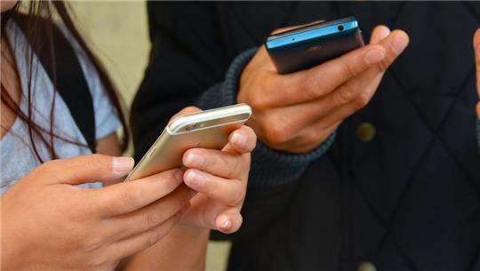Etliche Handynutzer mit Vertrag bei Telefonanbieter O2 waren am Donnerstag von einer Störung betroffen. Foto: Pixabay.de