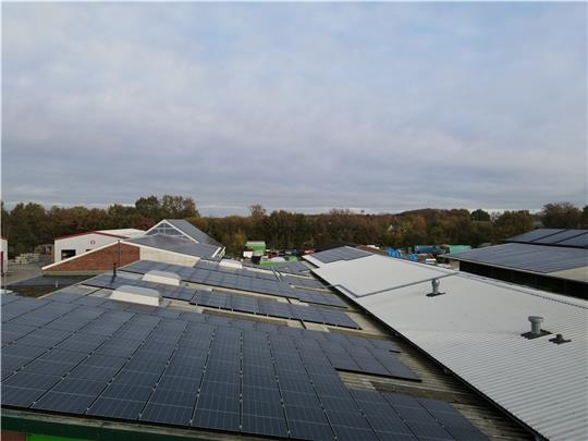 Etwa 650 000 Kilowattstunden Strom soll die Anlage pro Jahr produzieren. Foto: Karl Meyer AG