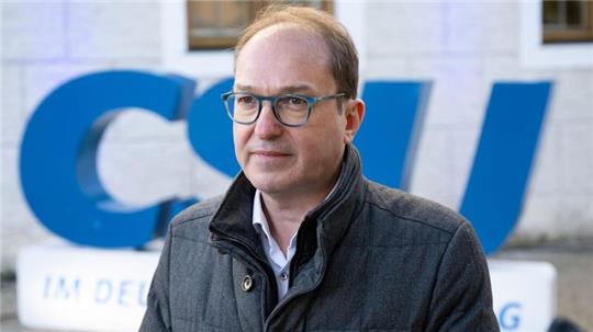 „Europa muss sich mit neuem Schwung auf seine Kernaufgaben konzentrieren“, sagt CSU-Landesgruppenchef Alexander Dobrindt.
